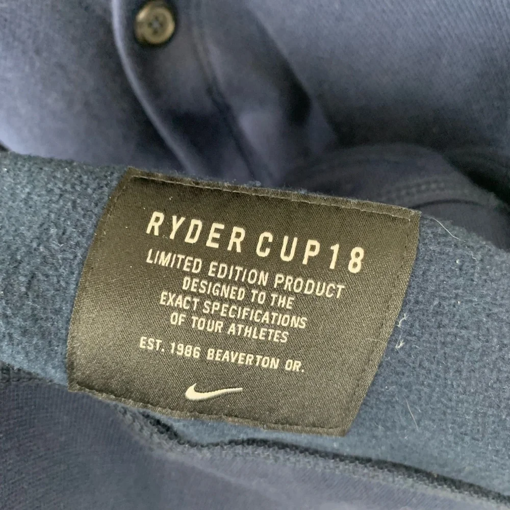 (LIMITED EDITION) NIKE Mens Dri-fit Ryder cup 18 sweater cardigan